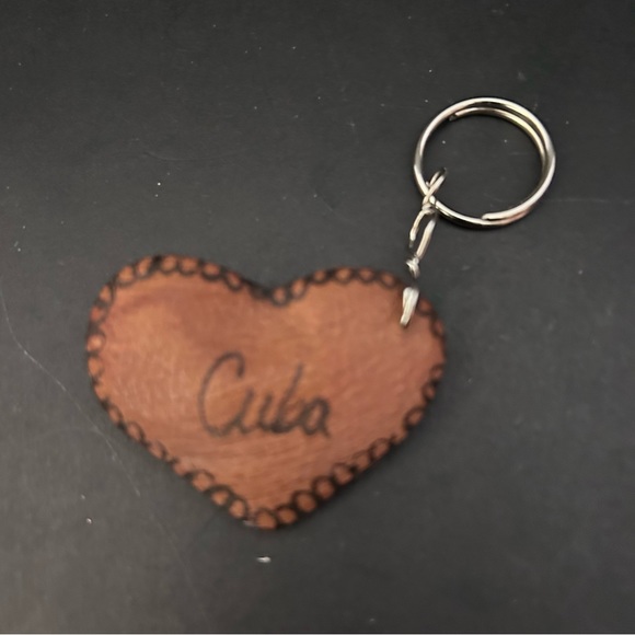 Souvenir of Cuba: leather coin purse and key tag - Picture 8 of 8